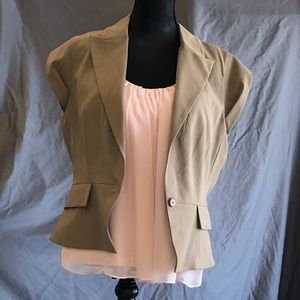 NY & Co Tan colored cap sleeve blazer
